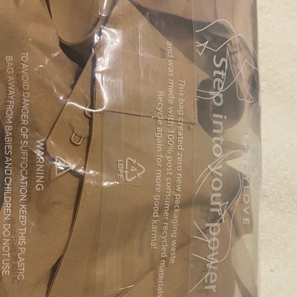 Honeylove Beige Strapless Bra - Picture 3 of 5